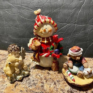 3 Pieces Lot of Figurines Christmas Decor